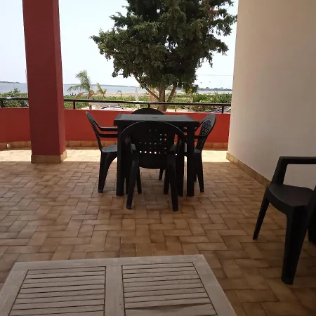 Isole Dello Stagnone Apartment